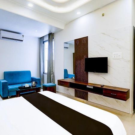 Hotel Collection O Golden Sapphire à Jaipur Extérieur photo