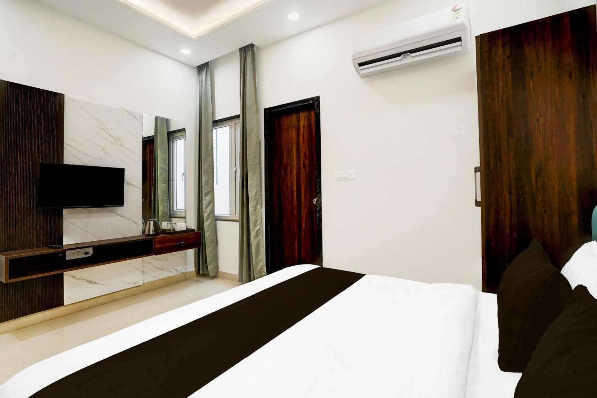 Hotel Collection O Golden Sapphire à Jaipur Extérieur photo